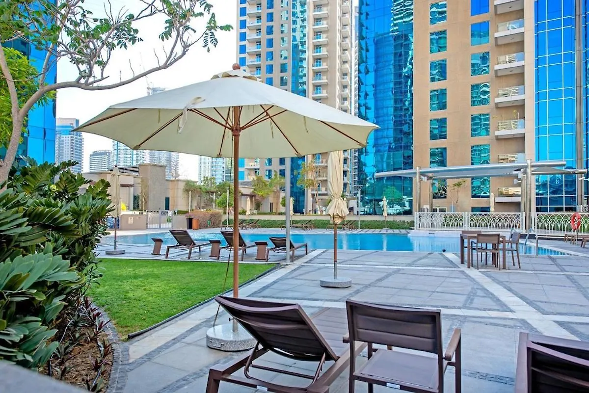 Accommodates 6 Perfect Apartment In Dubai Marina